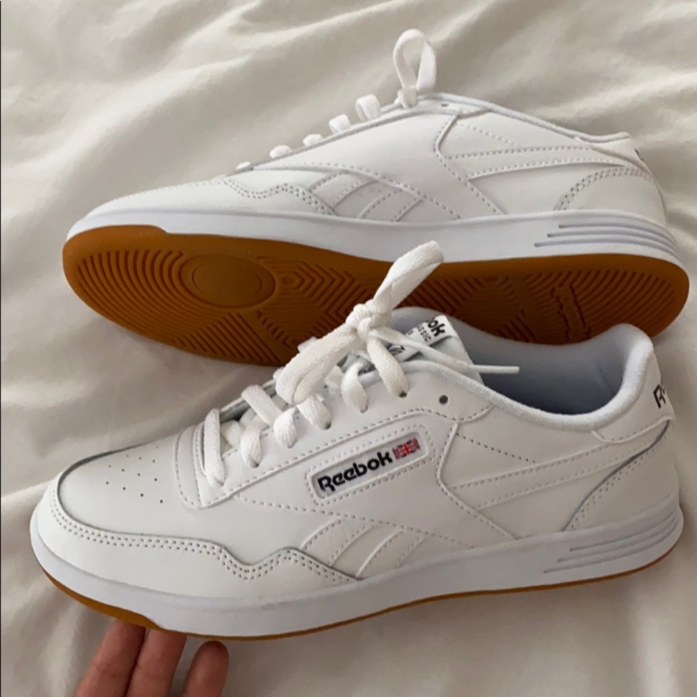 Reebok Sneakers